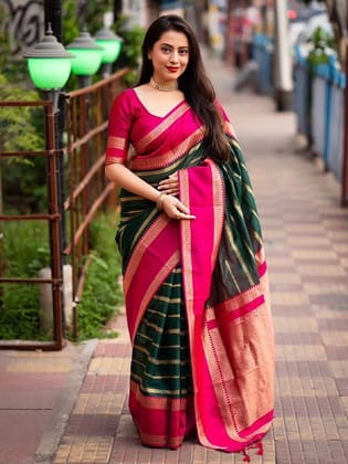 Woven Design Zari Silk Blend Banarasi Saree