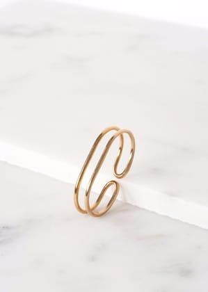 Ring 83 in Gold-Medium / Gold