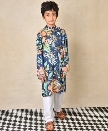 BLUE HAND BLOCK PRINTED PURE COTTON KURTA WITH WHITE COTTON PAJAMA - SET OF 2-2-3 YEARS / 2N / BLUE/WHITE