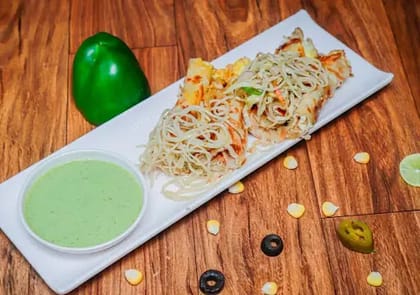 Egg Chowmein Roll