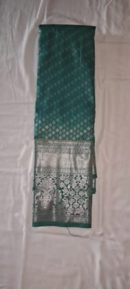 Elegant Bandhani Silk Saree - SASIKALA HANDLOOMS