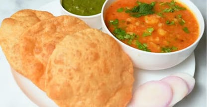2 x King Special Poori Aloo Sabji With Namkeen Lassi