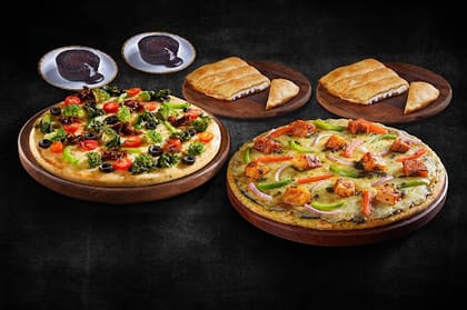 2 Veg Medium Pizza + Free Garlic Bread & Choco Lava (Save Rs 510) __ Corn & Cheese Pizza (Serves 2),Corn & Cheese Pizza (Serves 2),2 Cheese Infused Garlic Bread + 2 Choco Lava Cake (Save Rs 510)