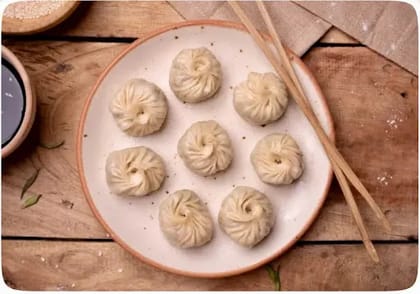 Paneer Steamed Oats Momos [8 Pieces]