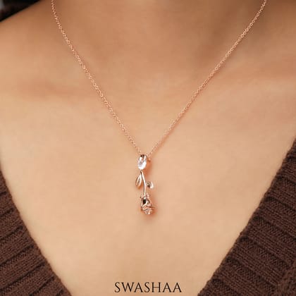 Solitaire Rose Rosegold Plated Necklace