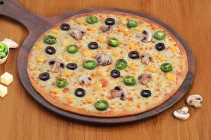 Italian Feast Pizza [10" Large] __ Thin Crust