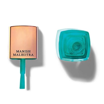 Manish Malhotra Nail Lacquer + Manish Malhotra Glitter Eyeliner