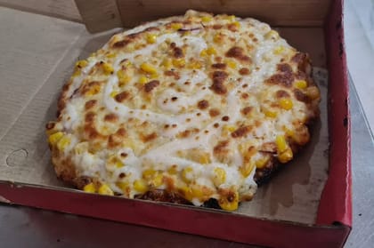 Golden Corn Pizza