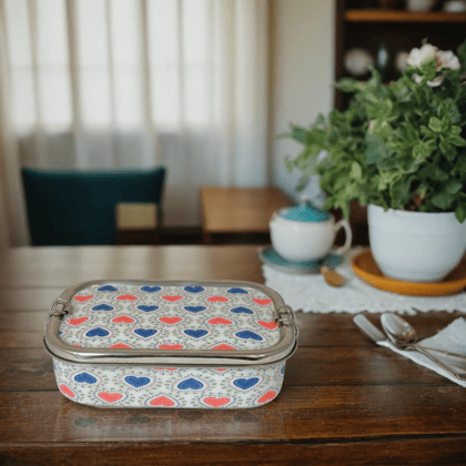 Heart Print Eco-Friendly Meenakari Steel Tiffin Box – Stylish & Durable-Heart