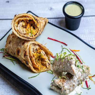 Chicken Seekh Kaathoi Roll