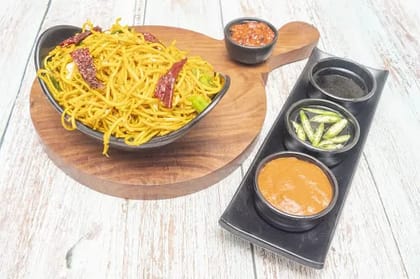 Veg Singapore Noodles