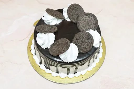 Chocolate Oreo Cake