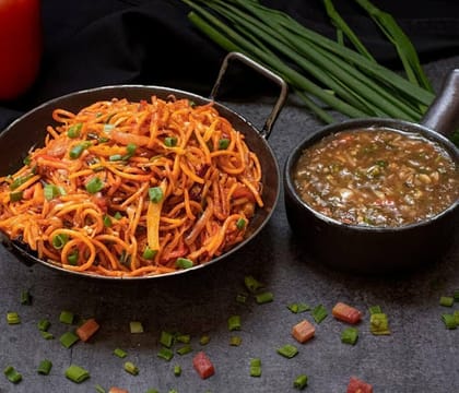 Veg Triple Noodle With Gravy