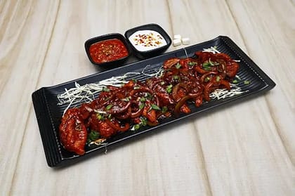 Paneer Gravy Momos