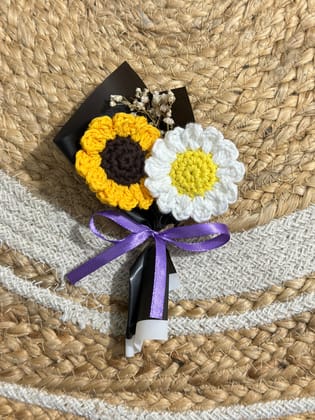Crochet mini sunflower & daisy bouquet