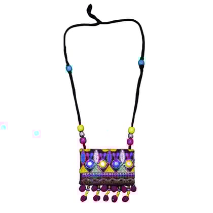 Tisser Handmade Lace jewellery