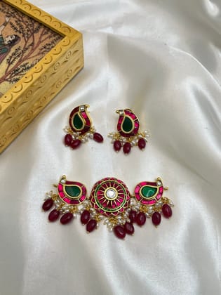 Jadau Pendant with Earrings 05