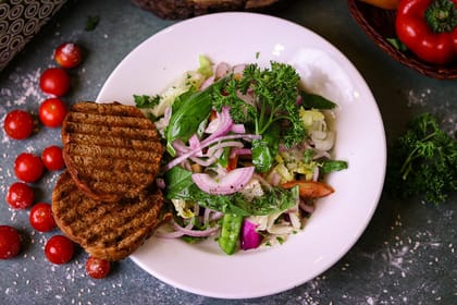Farmhouse salad
