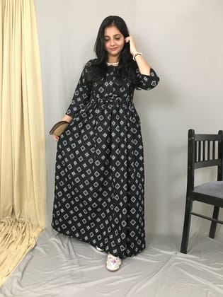 Black Square Bandhani - Maternity Kurti with Feeding Zips - Cotton Flex - Thicker Fabric-44 - 46 ( XXL - 3XL )