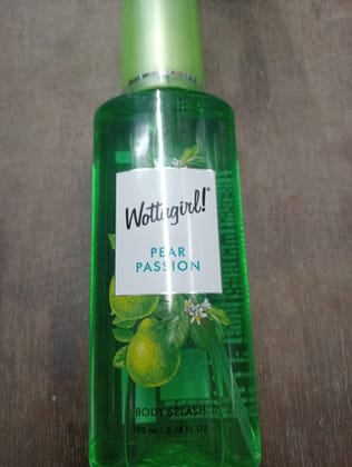 Wattagirl pear passion body splash