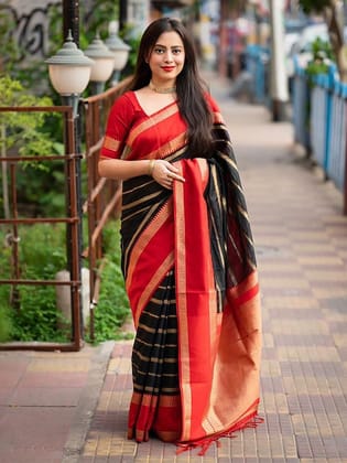 Woven Design Zari Silk Blend Banarasi Saree