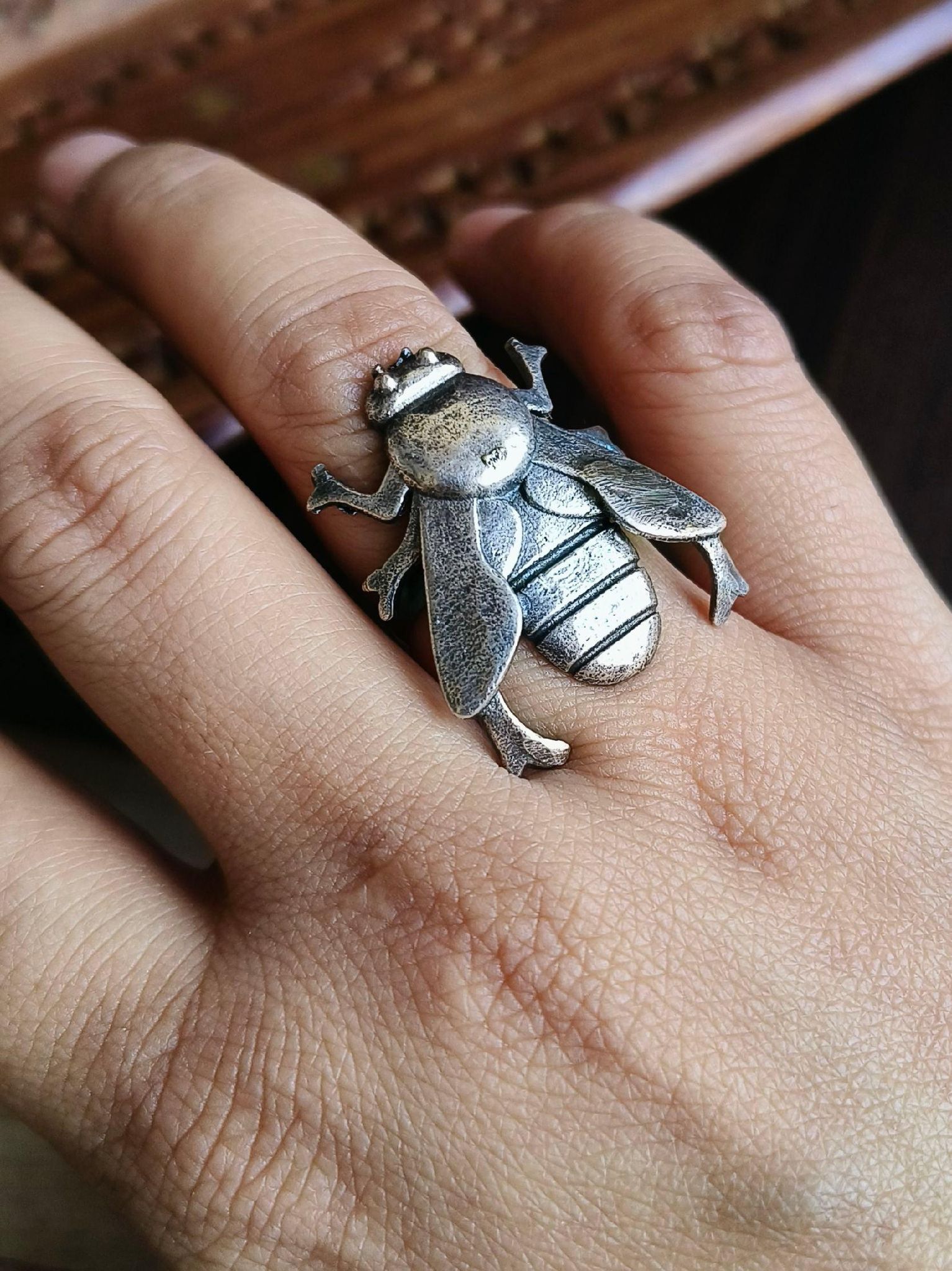 Silver Bee Oxidized Ring | Sarichka