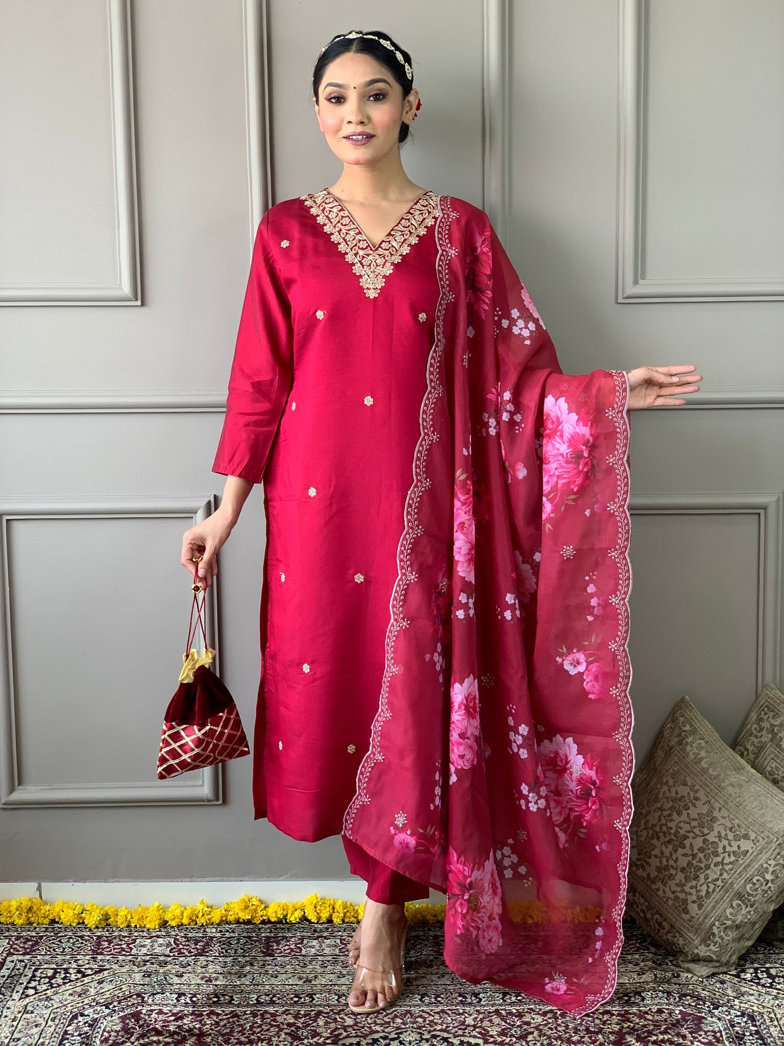 Beautiful  Viscose Chanderi Embroidered Straight Kurta with pant and dupatta sets-S