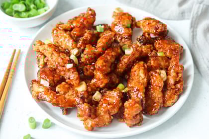 Crispy chilli chicken dry [8pcs]