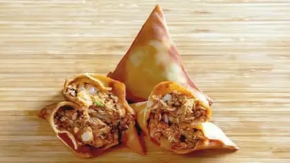 Kadhai Chicken Samosa