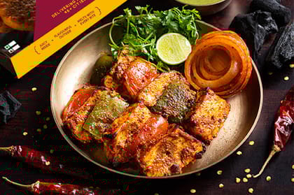 Classic Paneer Tikka [6 Pcs]