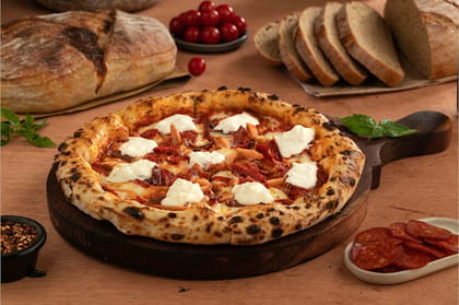 Naples - Shredded Pepperoni(Pork) Pizza With Burrata Cheese __ 4 Slice