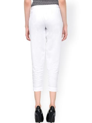 Women White Relaxed Regular Fit Solid Regular Trousers
