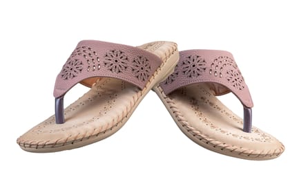 Titas Ladies L. Purple Chappal (Cs C 250106)-Lavender / 3
