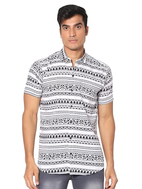 Classic Fit Ethnic Motifs Printed Casual Shirt