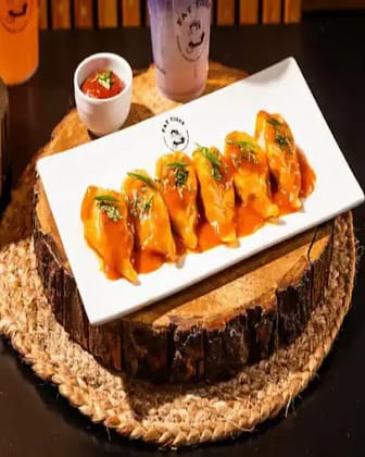Spicy Chicken Pan Fried Tomato Garlic Momo