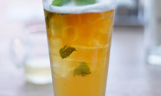 Hari Om Juice bar