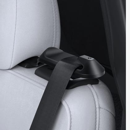 Tesla Model Y - Backseat Seatbelt Guide | TO250-Black / In Stock