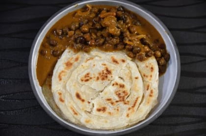 Parotta+Kadala Curry