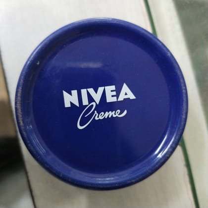 Nivea cream 