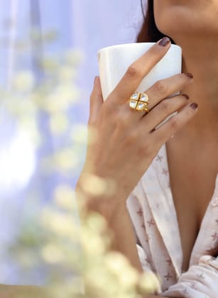 Corie Kundan Ring-Gold