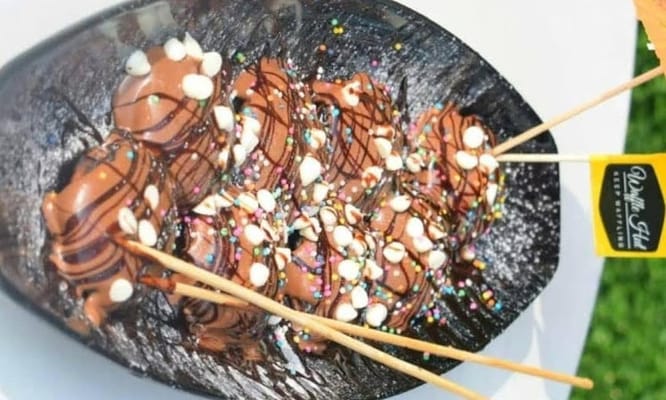 Waffle Hut