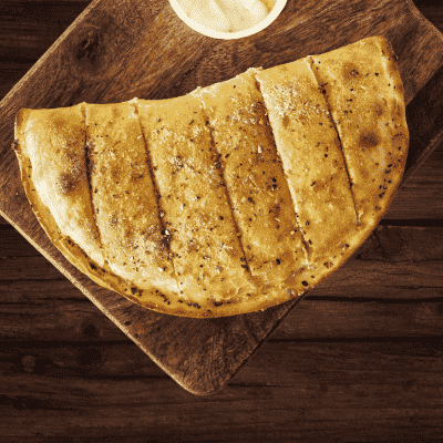 Pepperoni Stuffed Garlic Bread
