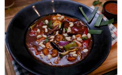 Black pepper paneer gravy