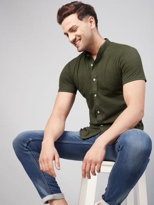 Gritstones Men Olive Green Half Sleeve Cotton Blend Summer Shirts