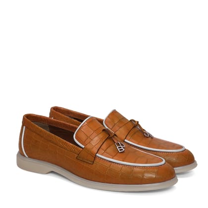 Deep Cut Yacht Shoes in Tan Leather-40/6