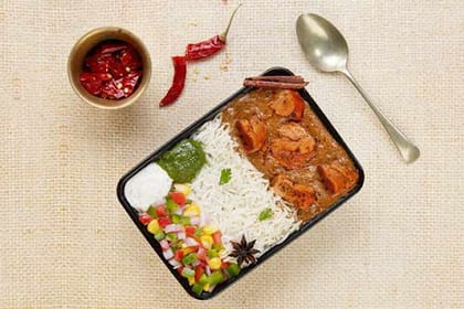 Chicken Tikka Rice Bowl __ Steamed Basmati Rice
