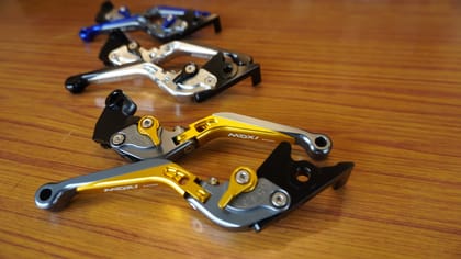 MOXI Adjustable Lever-Black / Bajaj