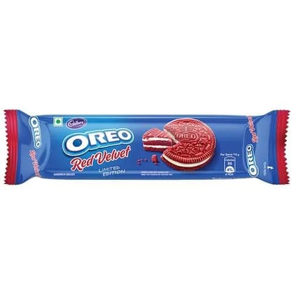 Cadbury Oreo Yummy Treat Red Velvet Sandwich Cream Biscuit, 120 gm