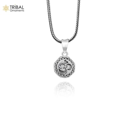 925 sterling silver handmade Hindu mantra 'Aum' OM pendant, amazing stylish good luck pendant personalized jewelry tribal jewelry ssp1652-Only Pendant