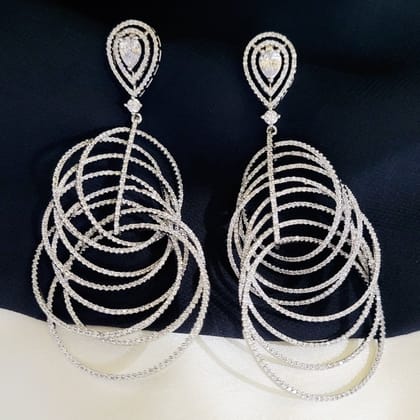 Aaliyah Resile Danglers